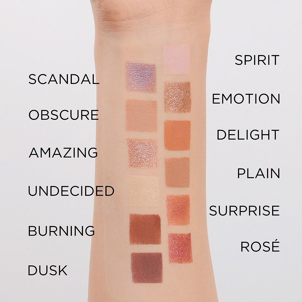 Palette of 12 eyeshadows - 2