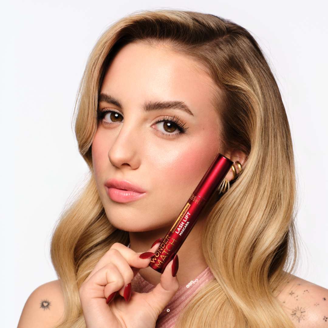 Summer look and WOW-effect eyes
